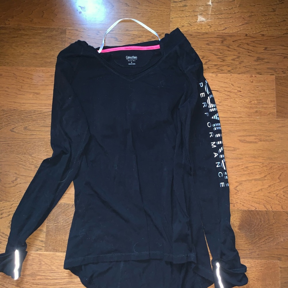 Calvin Klein ling sleeve